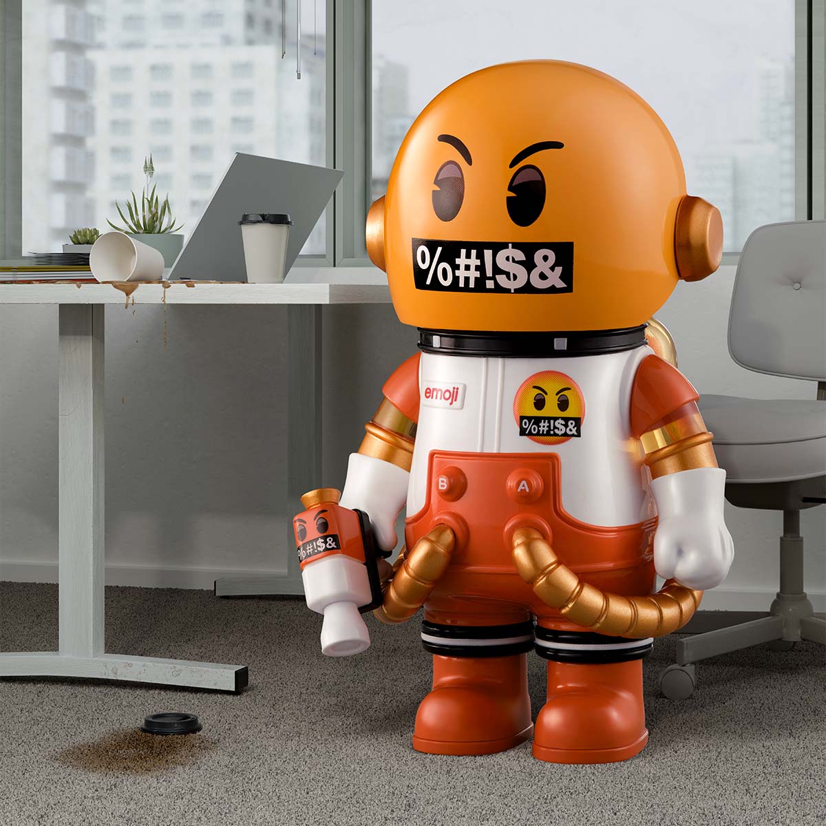 MEGA SPACE MOLLY 100% × emoji™ Series